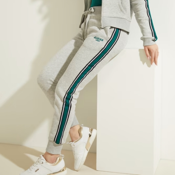 Guess Sweatpants - Picture 2 of 14